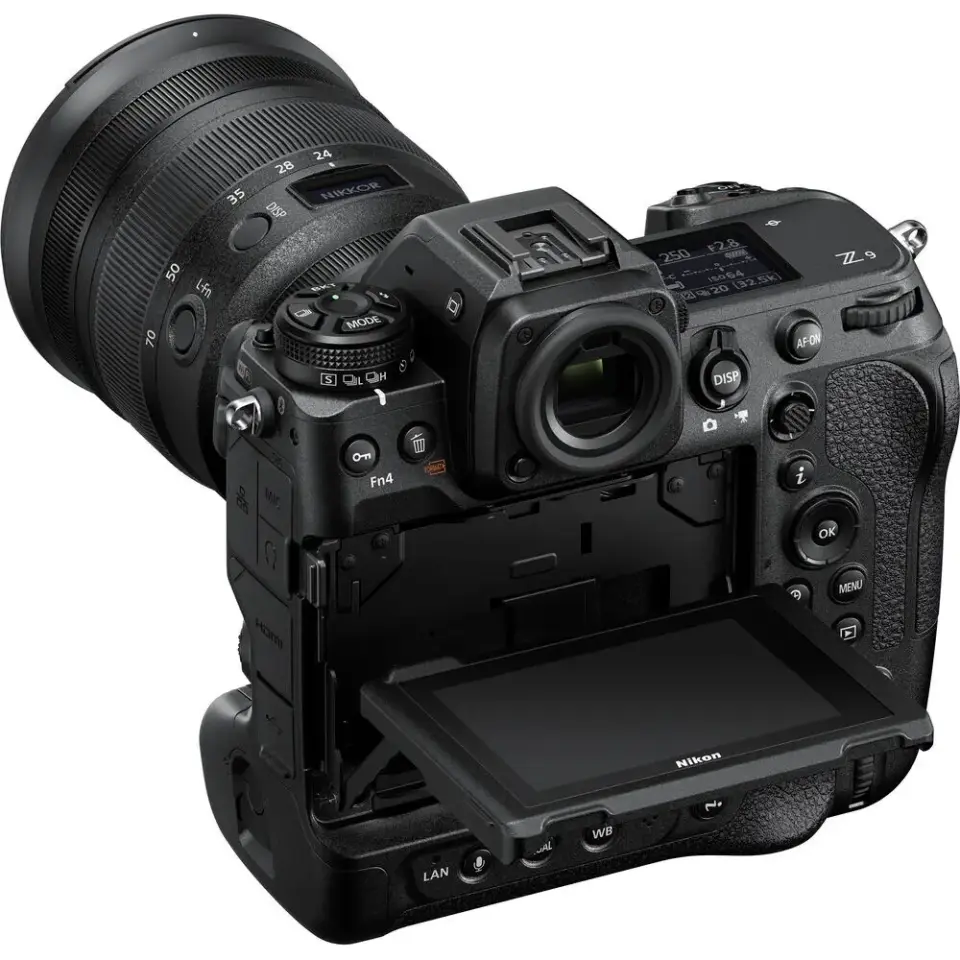 Nikon Z9 Body Aynasız Fotoğraf Makinesi (Nikon Türkiye Garantili)