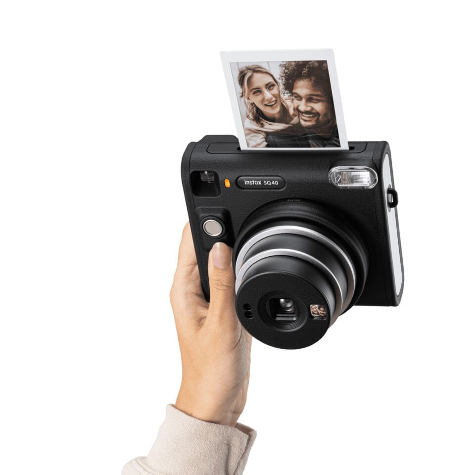 Instax Square SQ40 Fotoğraf Makinesi Siyah ve 20'li Film