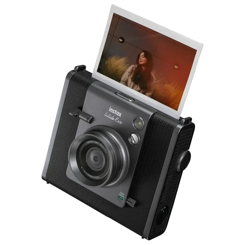 Instax Wide Evo Fotoğraf Makinesi + 20'li Film ve Çanta