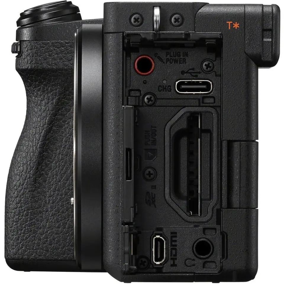 Sony A6700 + 16-50mm Lens Aynasız Fotoğraf Makinesi (Sony Eurasia Garantili)