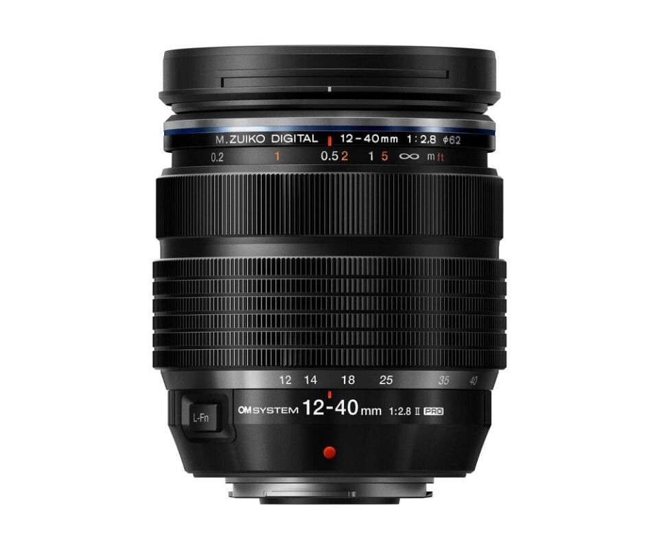 Om System M.Zuiko Digital 12-40mm II F2.8 PRO Geniş Açı Objektif