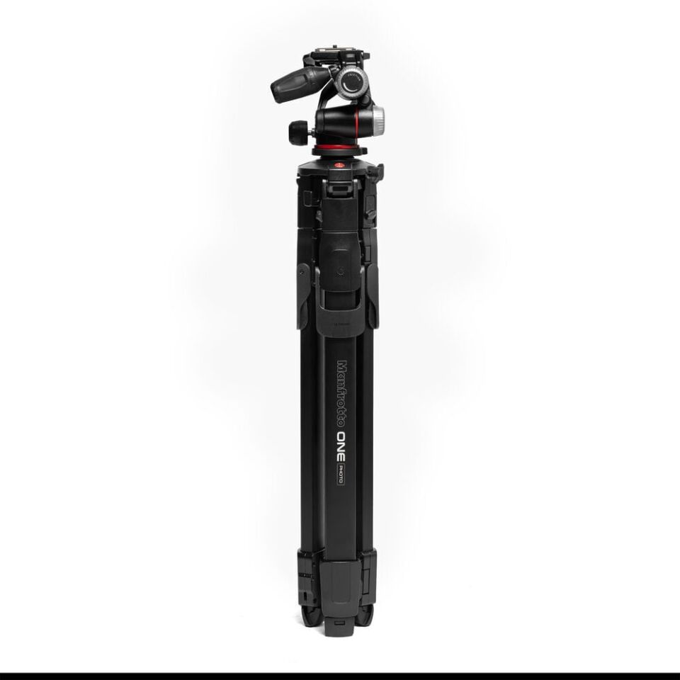 Manfrotto MKONEPA-3W One Photo Ai Tripod ve Xpro 3 yönlü Başlık