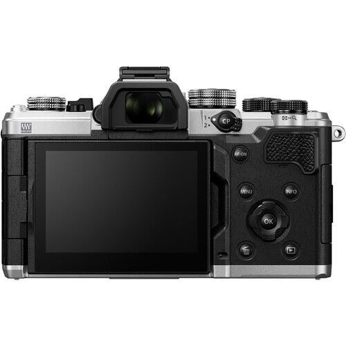 Om System OM-3 Gövde Gümüş  + M.Zuiko 12-45mm F4 Pro Objektif Kiti