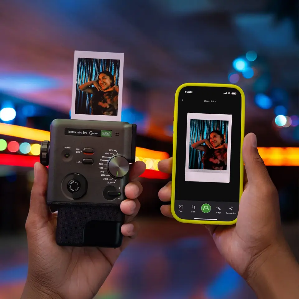 Instax Mini Evo Cinema Fotoğraf Makinesi